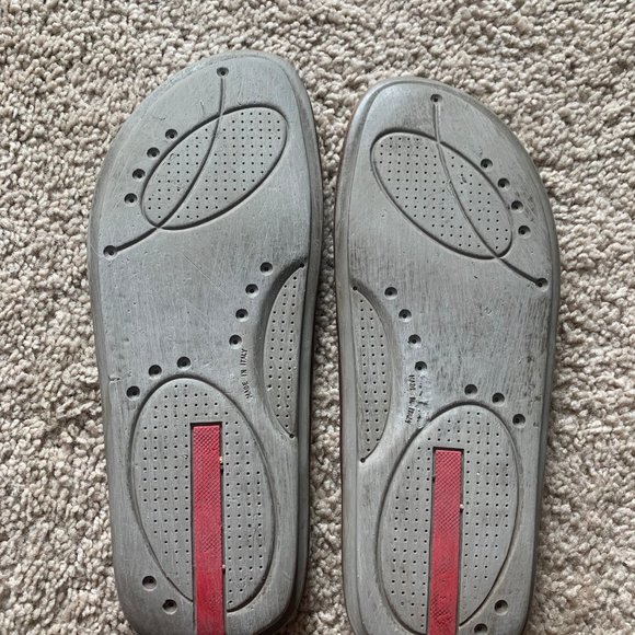 Prada T-strap thong leather sandal lime green - Picture 8 of 9